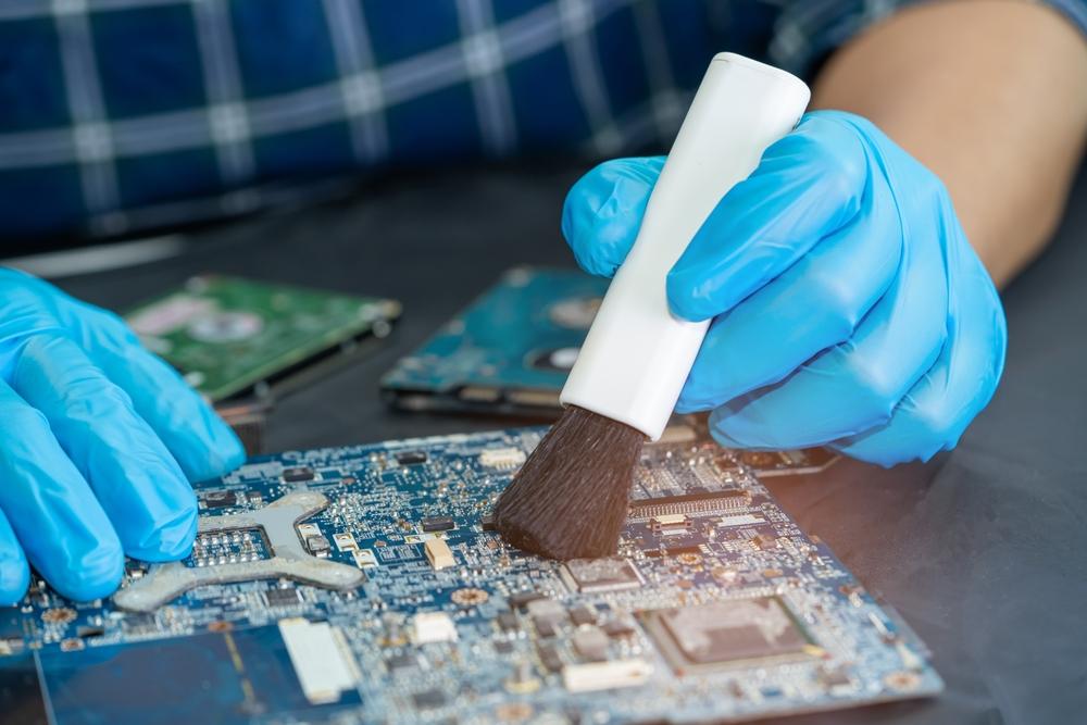 Repair, diagnostics & maintenance